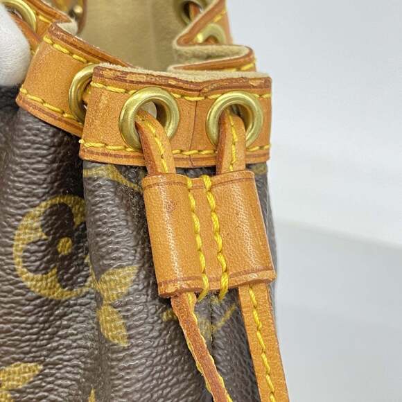 LOUIS VUITTON Brown Monogram Bag - Picture 7 of 14